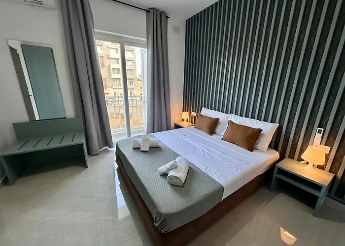 Modern 3-bedroom With Terrace * Is-Swieqi