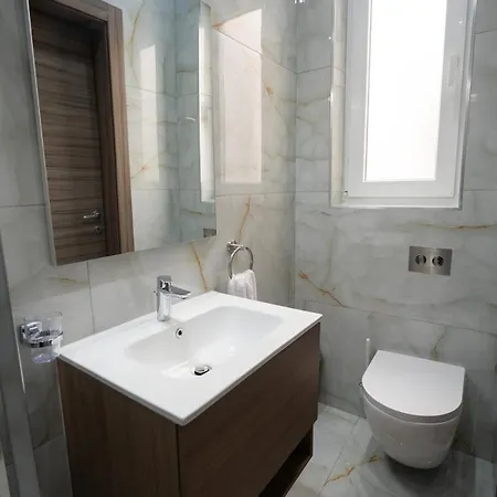 Modern 3-bedroom With Terrace Is-Swieqi