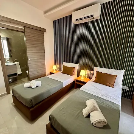 Modern 3-bedroom With Terrace