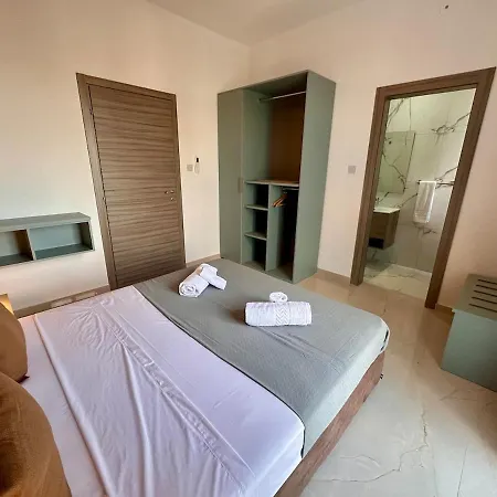 Modern 3-bedroom With Terrace * Is-Swieqi