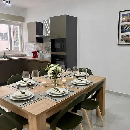 Modern 3-bedroom With Terrace * Is-Swieqi