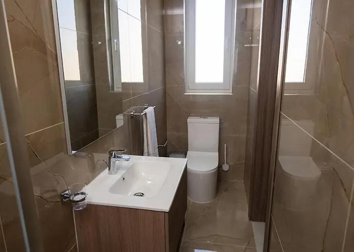 아파트 Modern 3-bedroom With Terrace